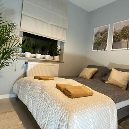 Apartament Plaza Park Przemyśl Esterno foto