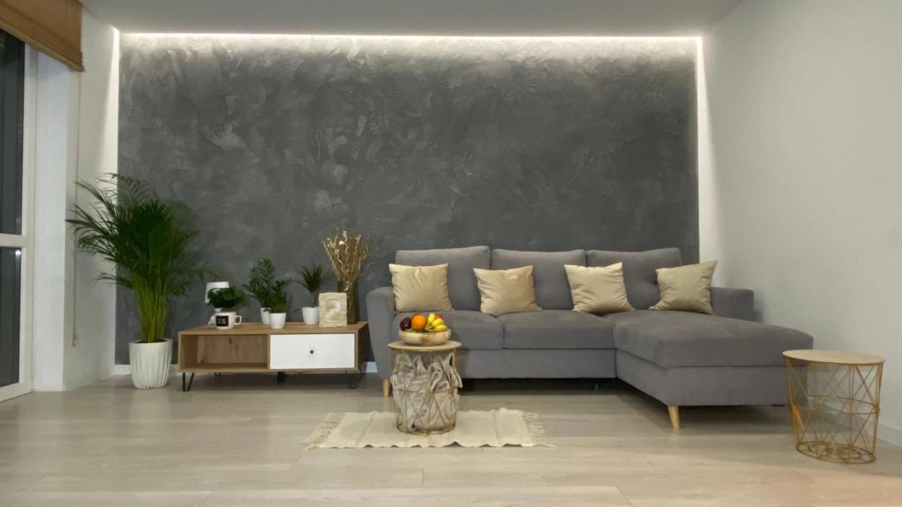 Apartament Plaza Park Przemyśl Esterno foto